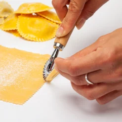 Ravioli Ausstecher 3er Set 2 Größen Rund & Eckig Teigrad Metall Bambus -Innovation Home Appliances Store 10038038 yy 0003 logo